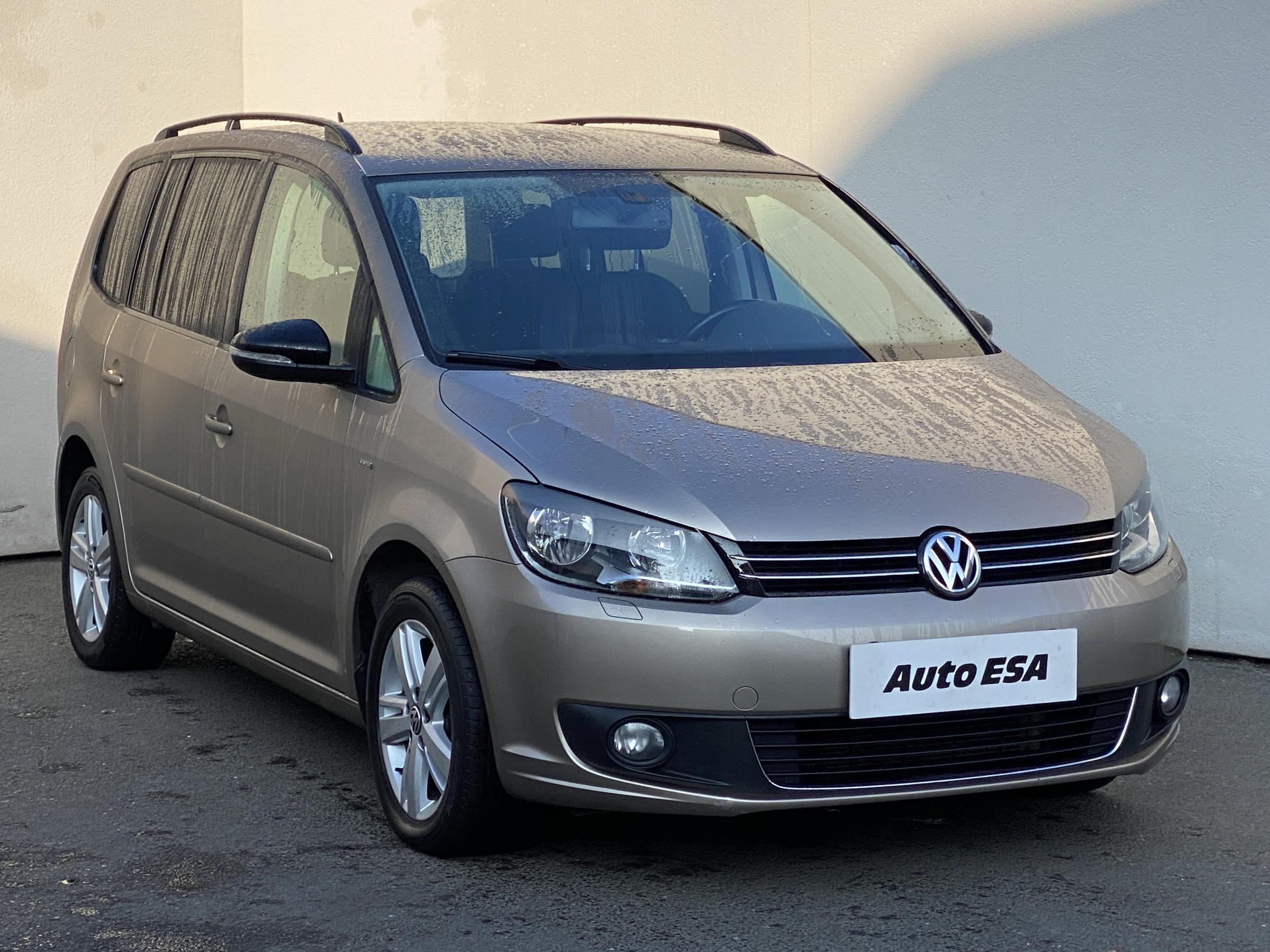 Volkswagen Touran, 2012