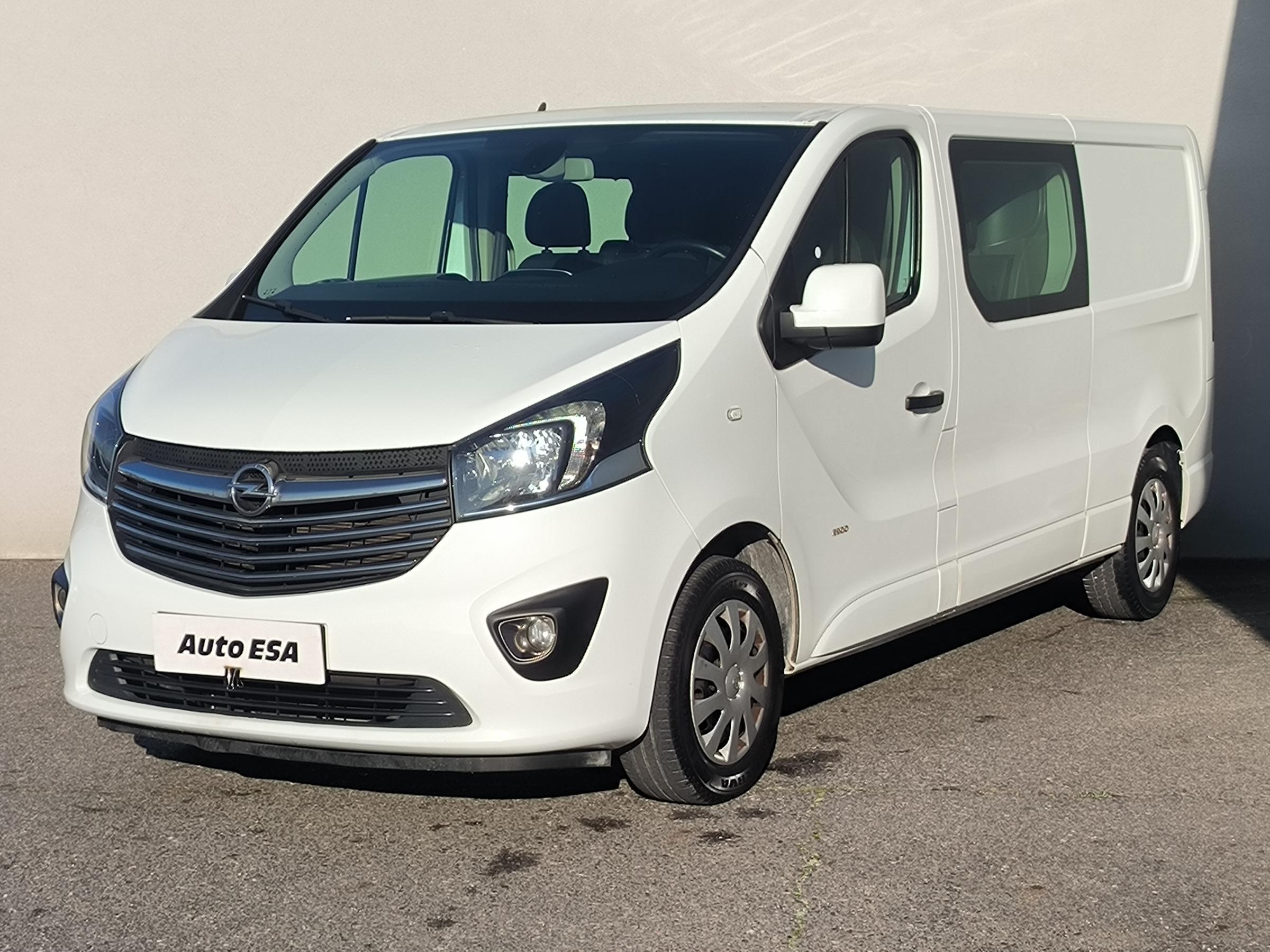 Opel Vivaro, 2015 - pohled č. 3