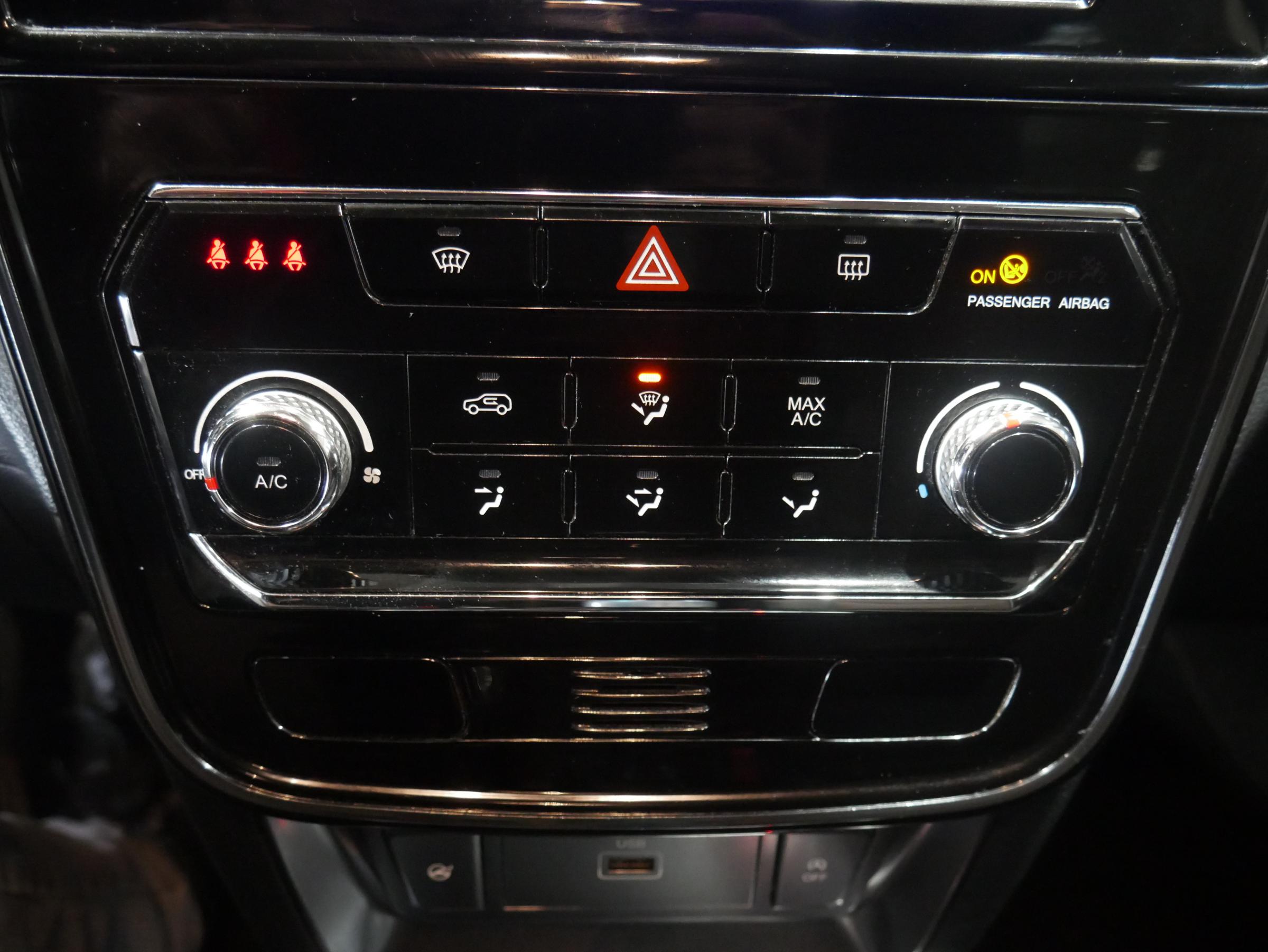 SsangYong Tivoli, 2020 - pohled č. 16