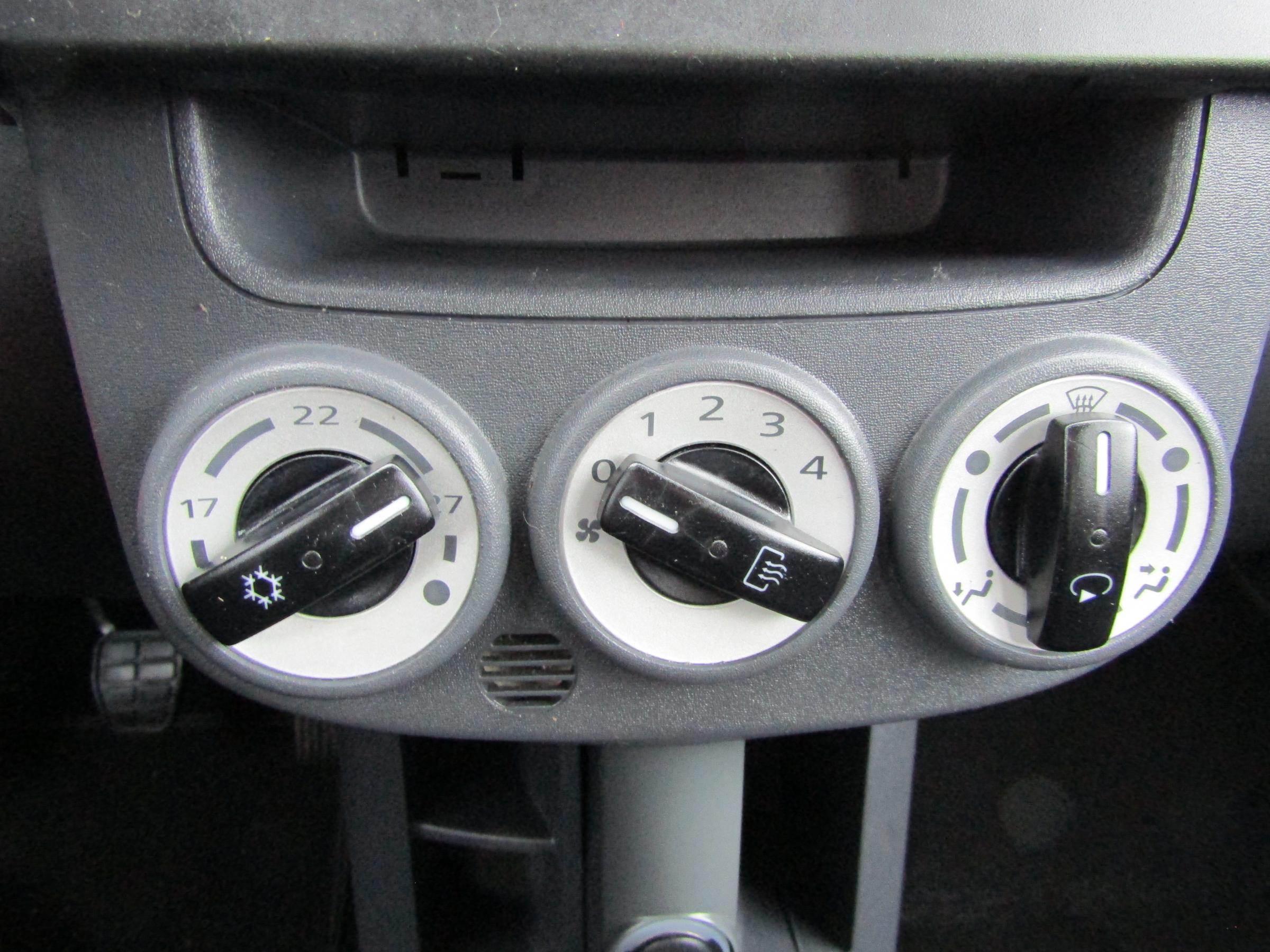 Mitsubishi Colt, 2009 - pohled č. 13