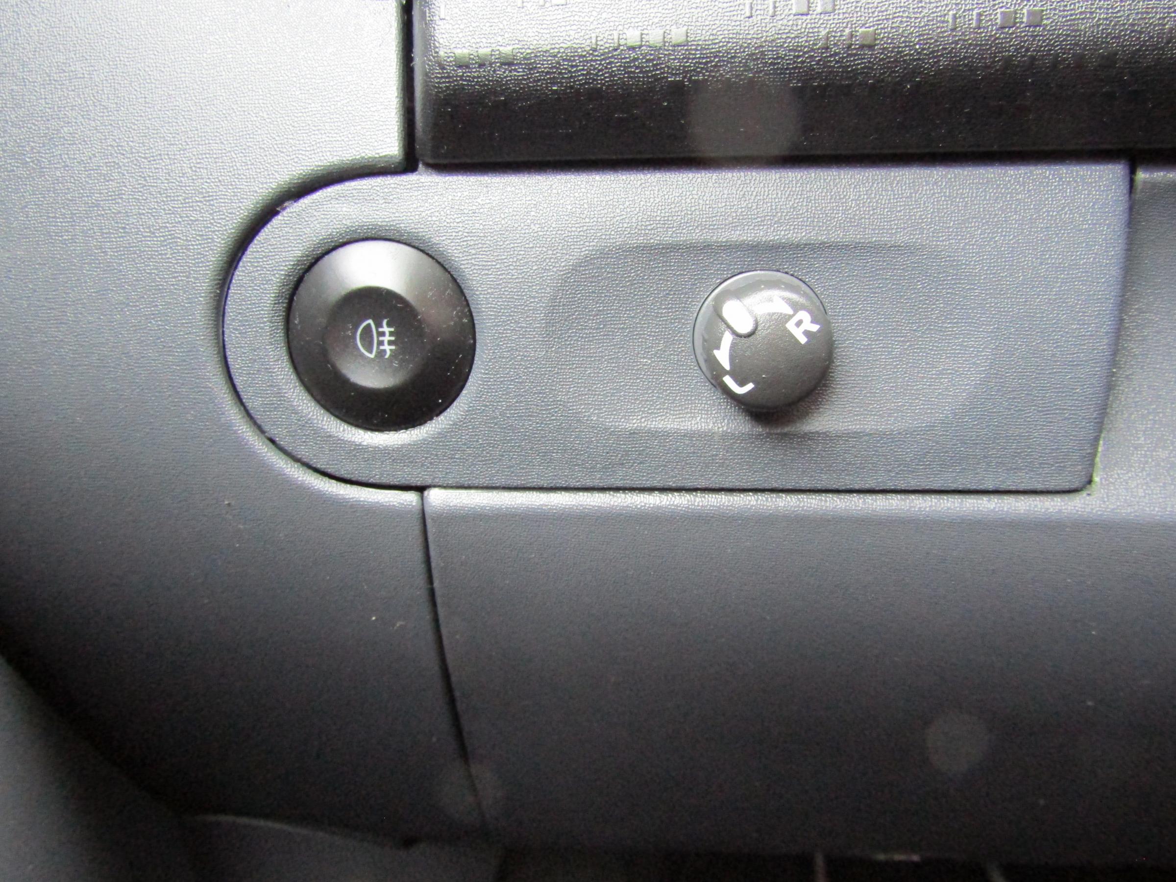 Mitsubishi Colt, 2009 - pohled č. 15