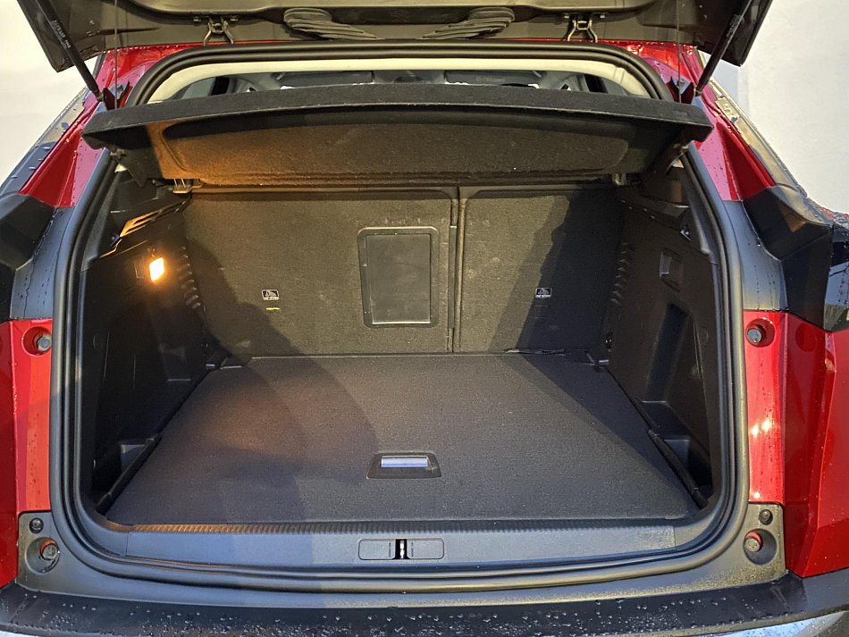 Peugeot 3008 1.2 PT Allure