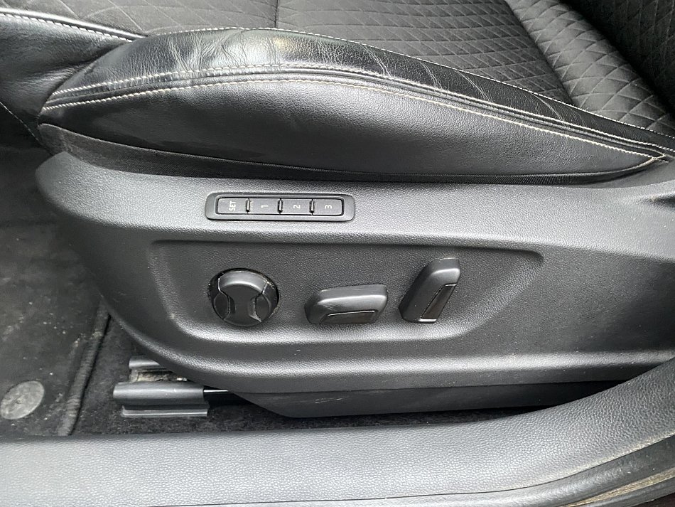 Škoda Karoq 1.5TSi Style