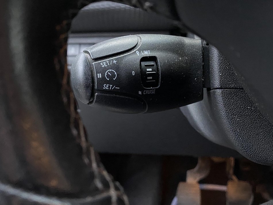 Peugeot 2008 1.2PT Allure