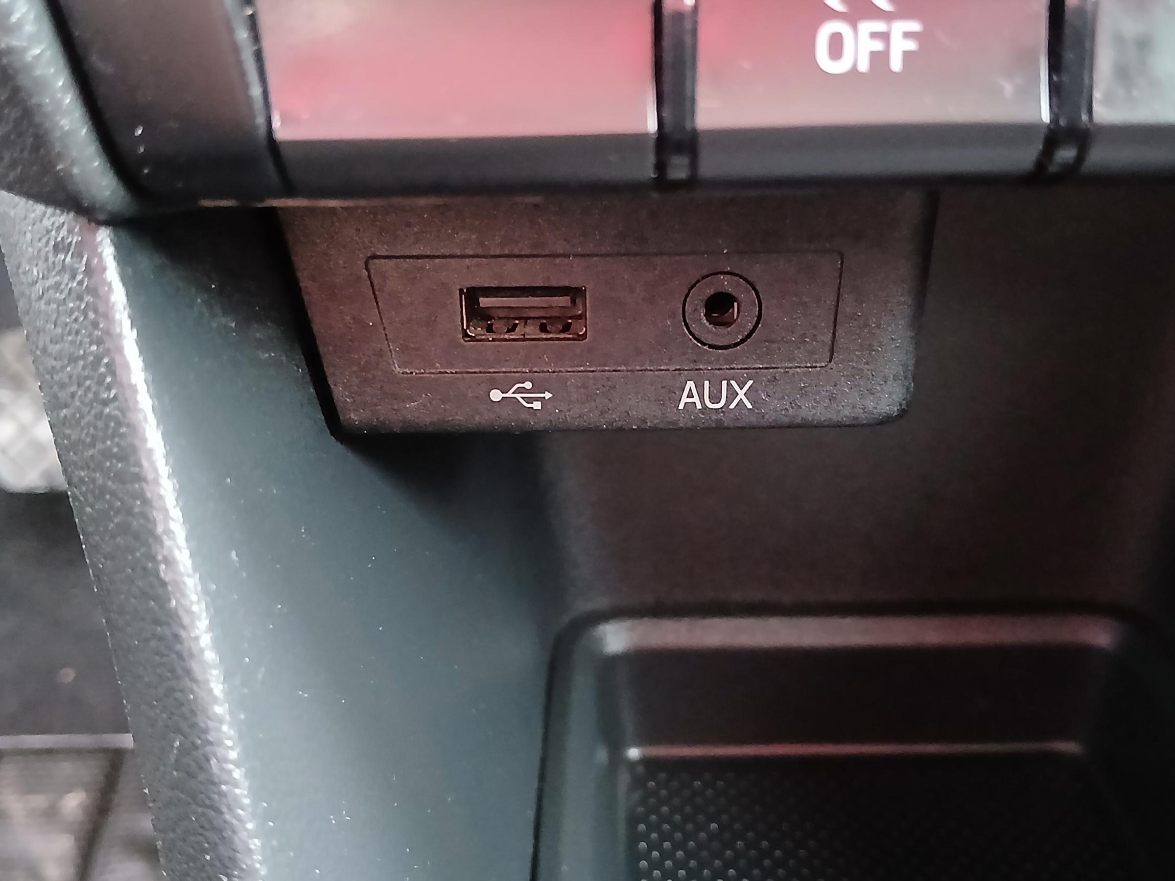 Škoda Rapid, 2013 - pohled č. 15