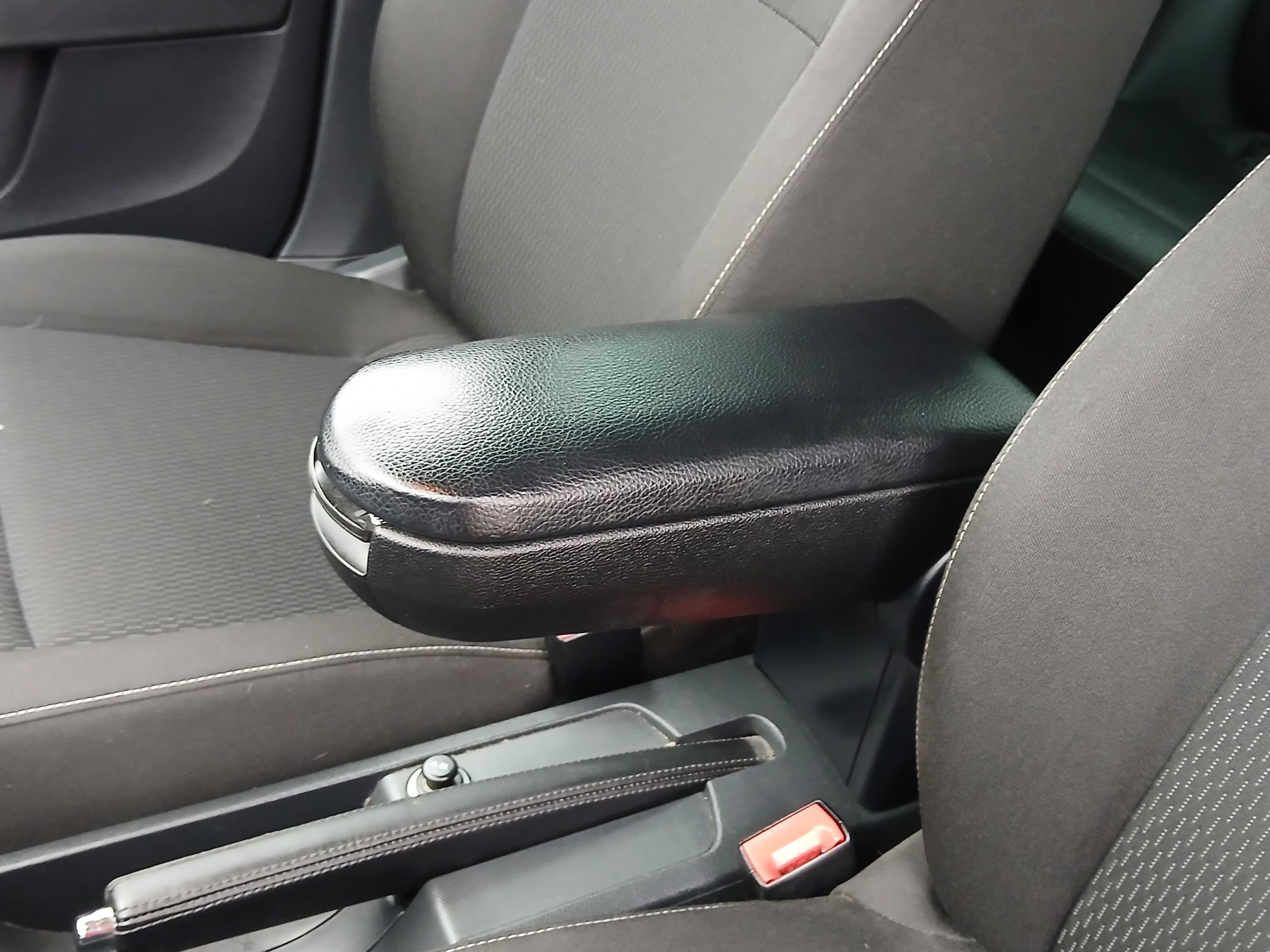 Škoda Rapid, 2013 - pohled č. 17