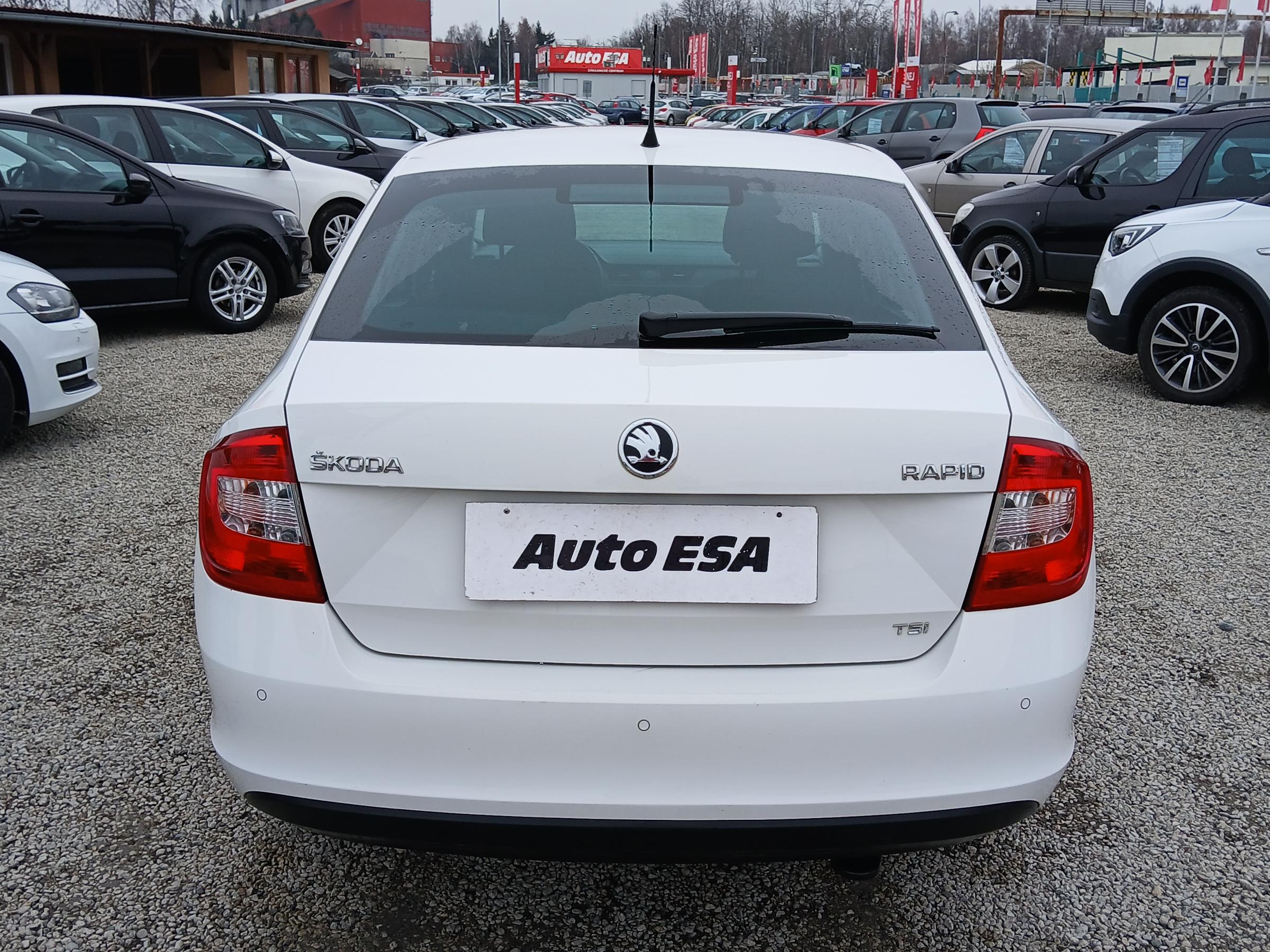 Škoda Rapid, 2013 - pohled č. 5