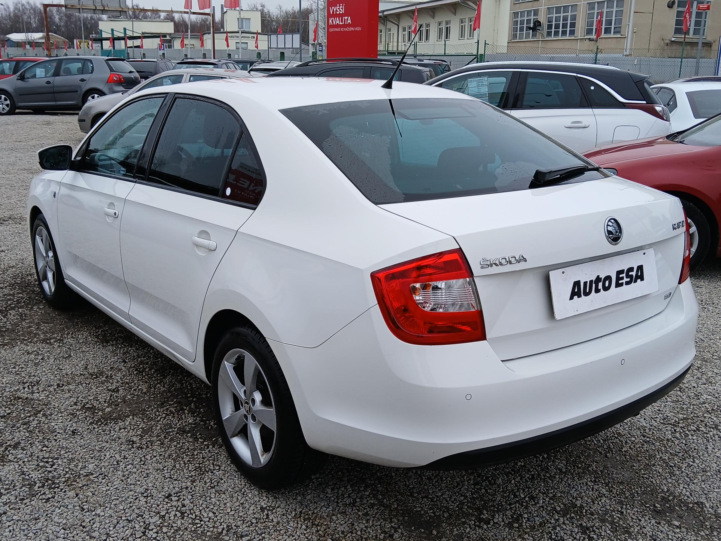 Škoda Rapid, 2013 - pohled č. 6
