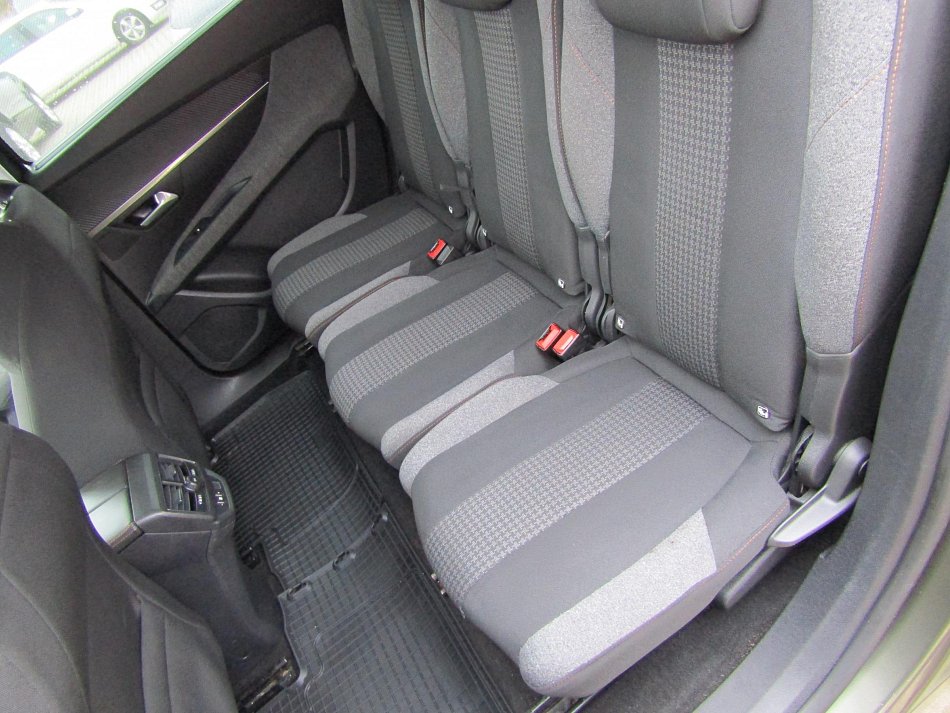 Peugeot 5008 1.6 HDi 