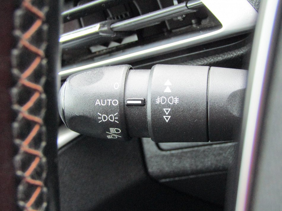 Peugeot 5008 1.6 HDi 