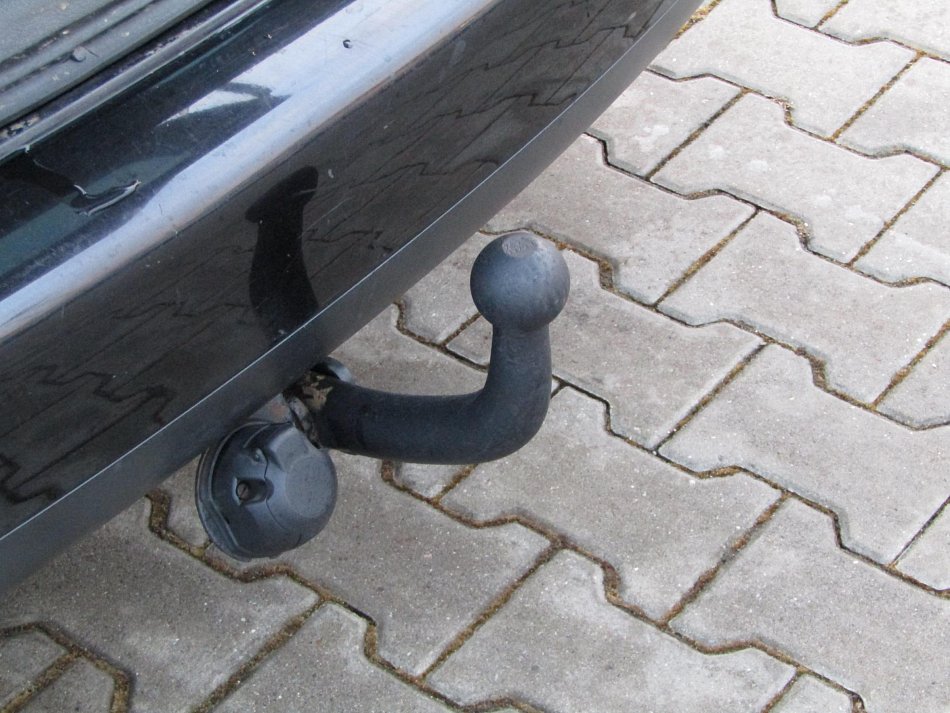 Volkswagen Touran 1.9 TDi 