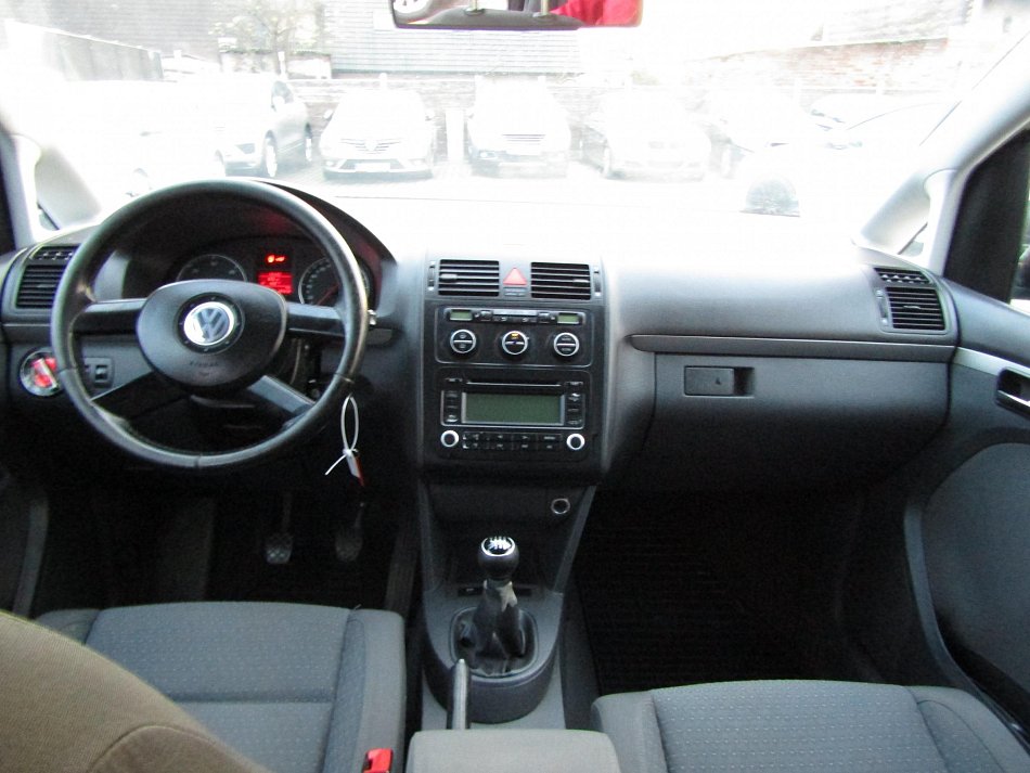 Volkswagen Touran 1.9 TDi 