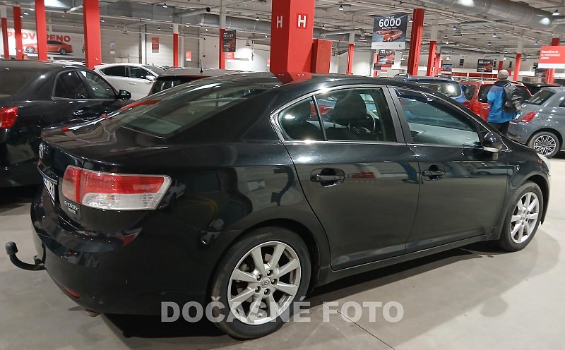 Toyota Avensis 2.0D-4D 