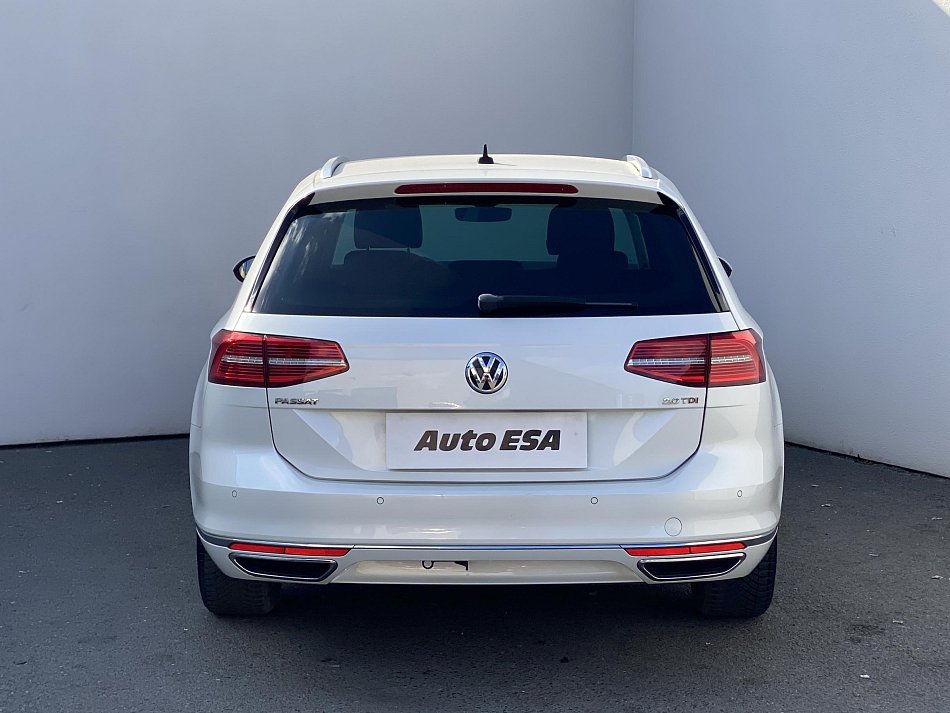 Volkswagen Passat 2.0 TDi Highline