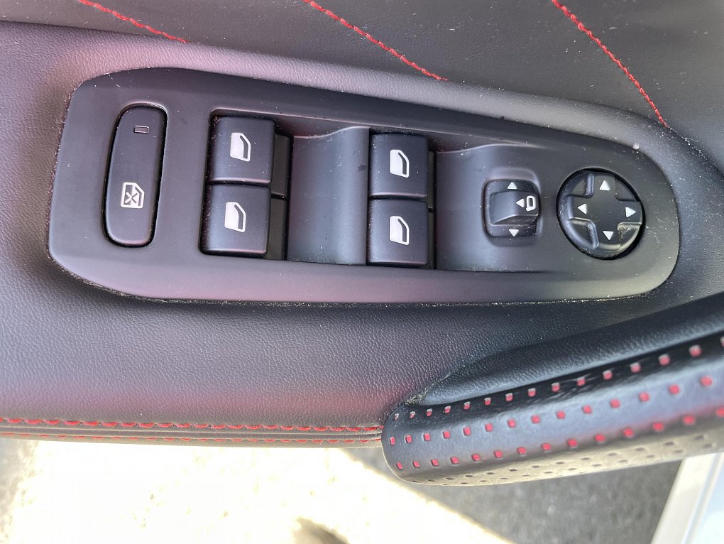 Peugeot 308 2.0 HDi GT