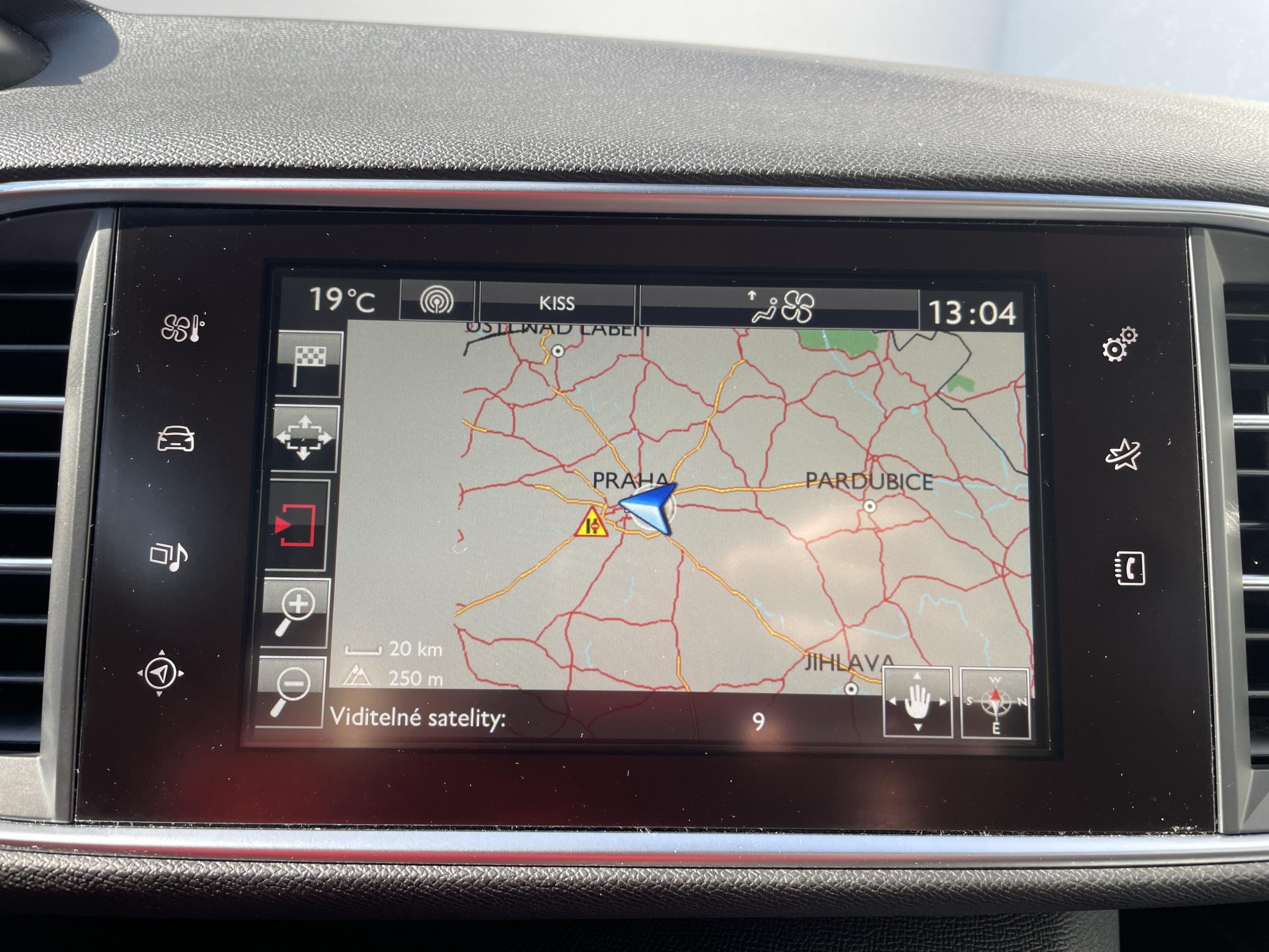 Peugeot 308, 2017 - pohled č. 12