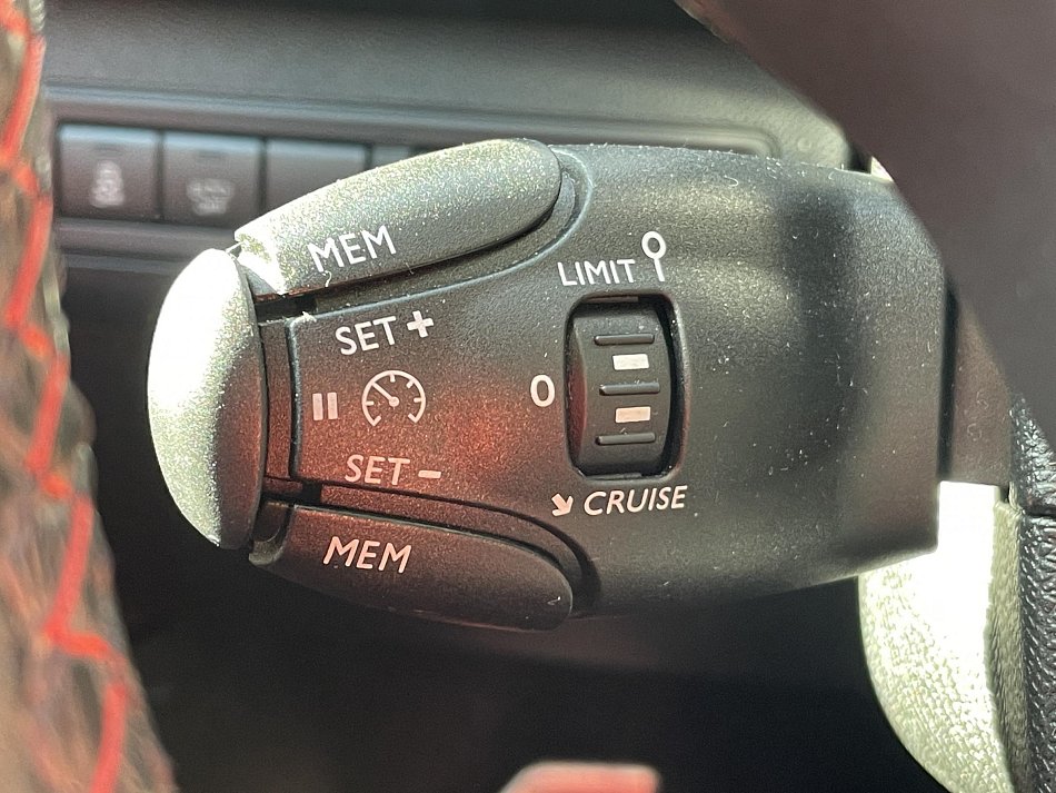 Peugeot 308 2.0 HDi GT