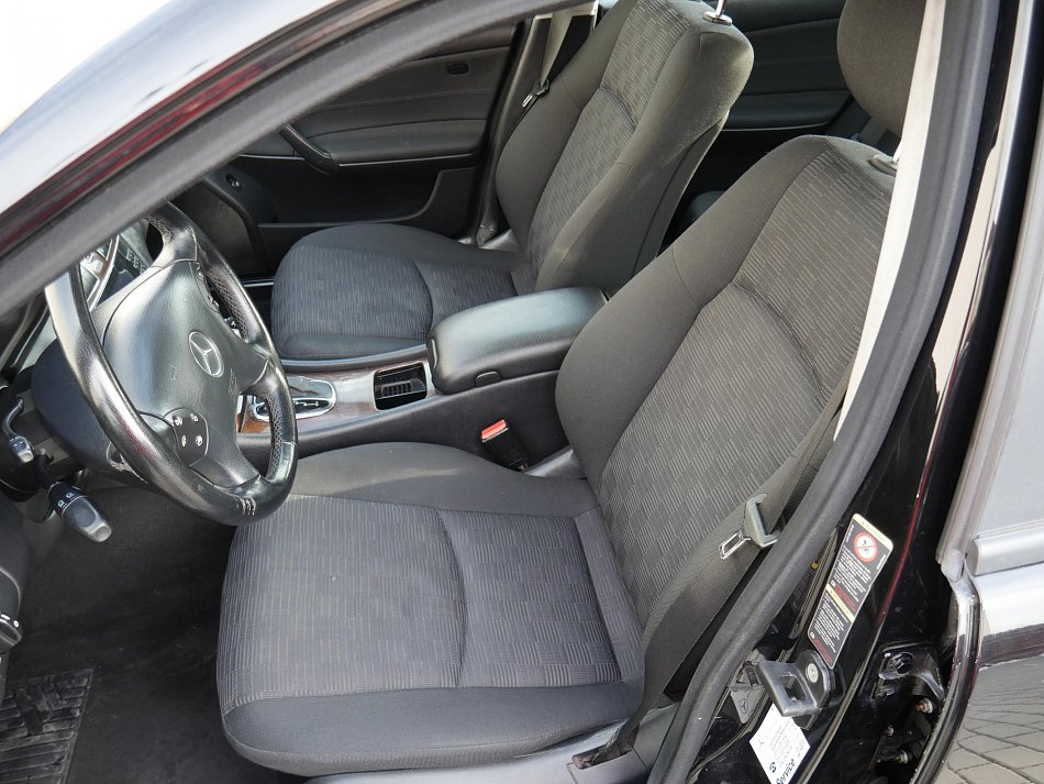 Mercedes-Benz Třída C 2.2 CDi  C220