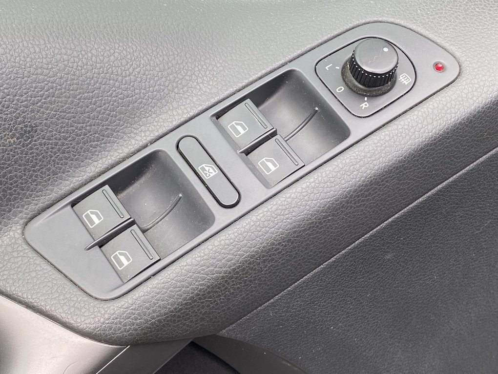 Volkswagen Tiguan 2.0TSi  4x4