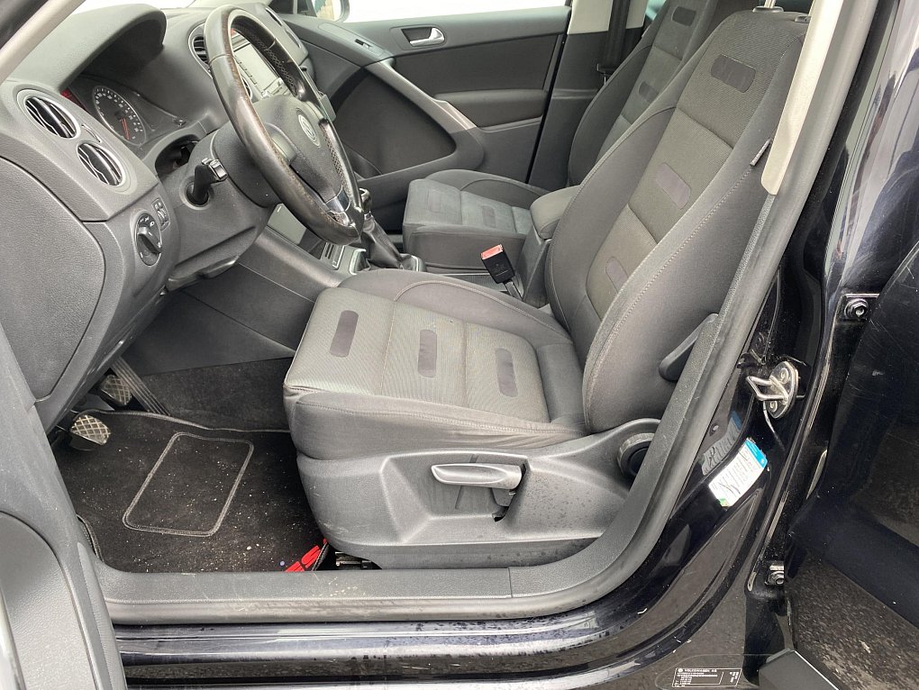Volkswagen Tiguan 2.0TSi  4x4