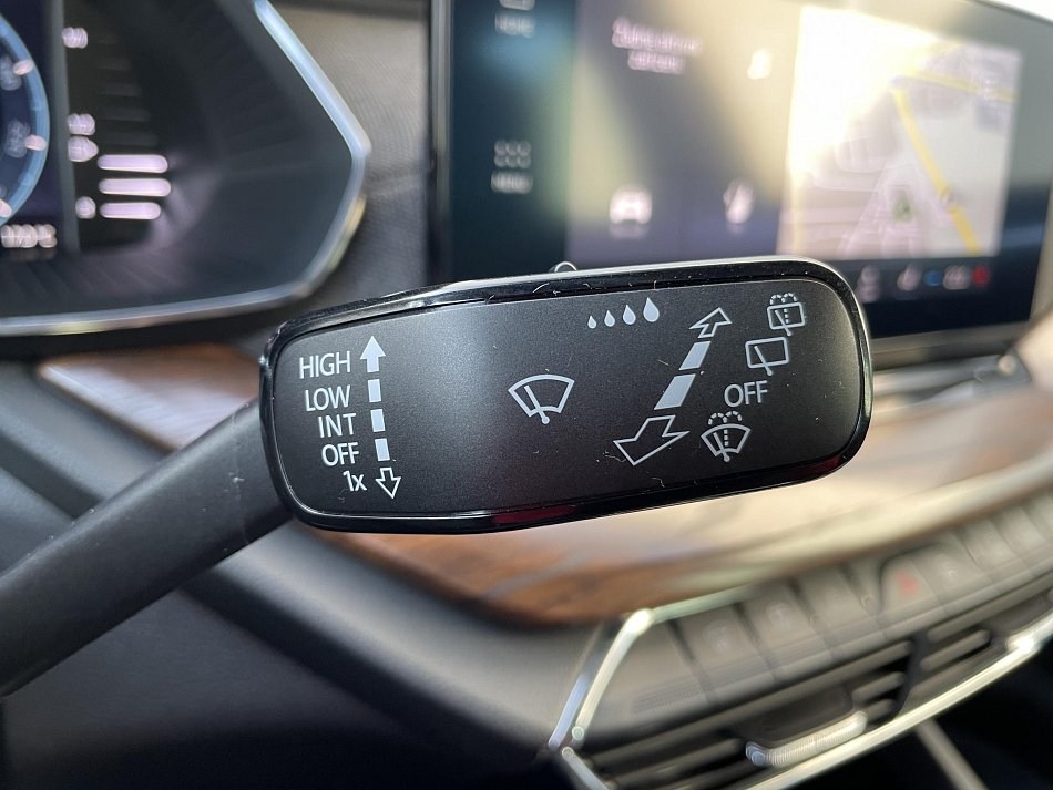 Škoda Octavia IV 2.0 TDi Scout 4x4