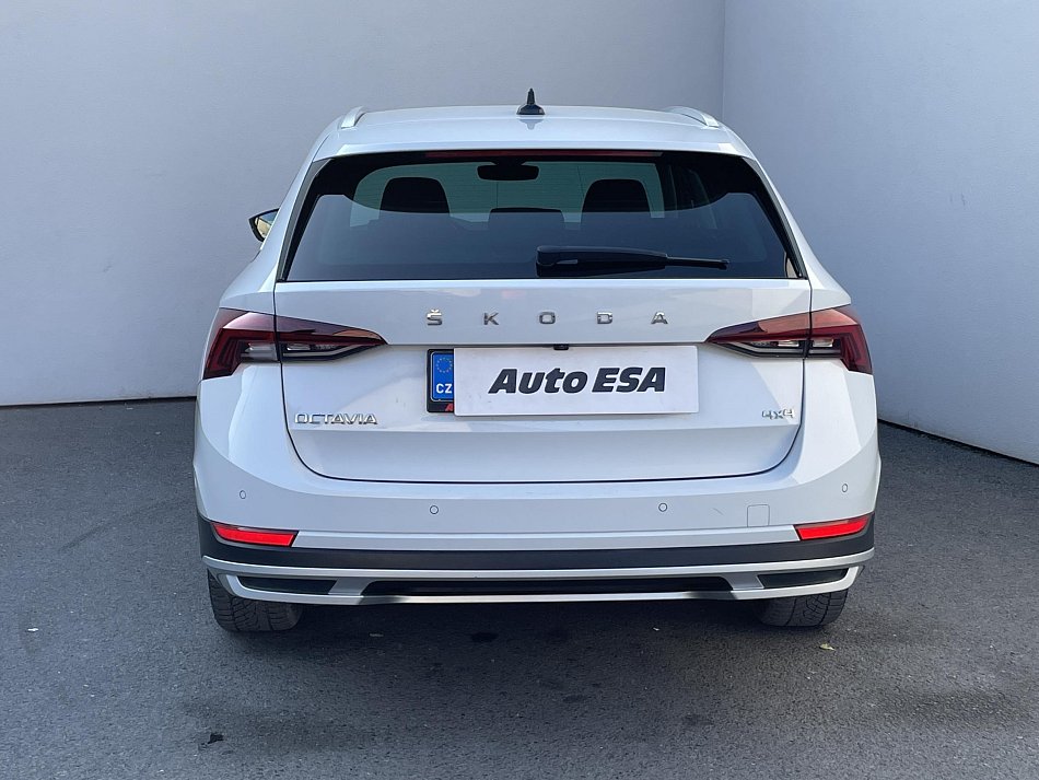 Škoda Octavia IV 2.0 TDi Scout 4x4