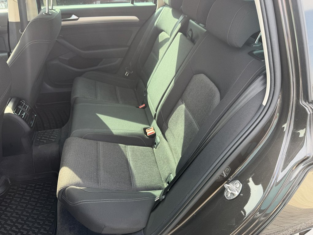 Volkswagen Passat 2.0TDi 