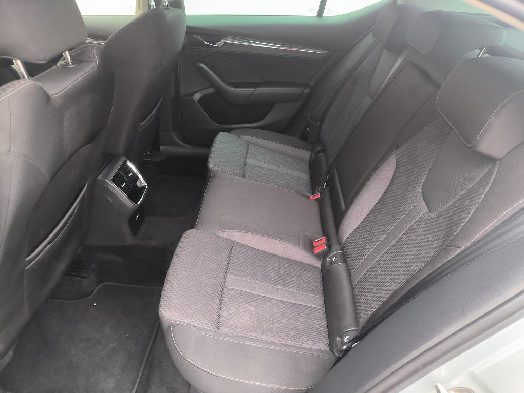 Škoda Octavia IV 2.0 TDi Style