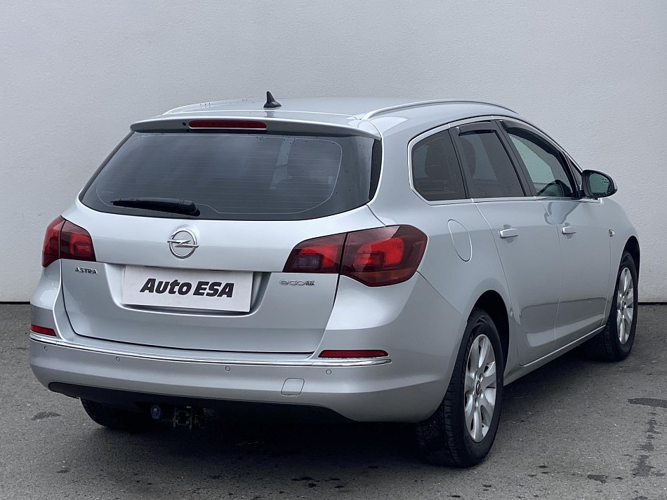 Opel Astra 1.6CDTi 