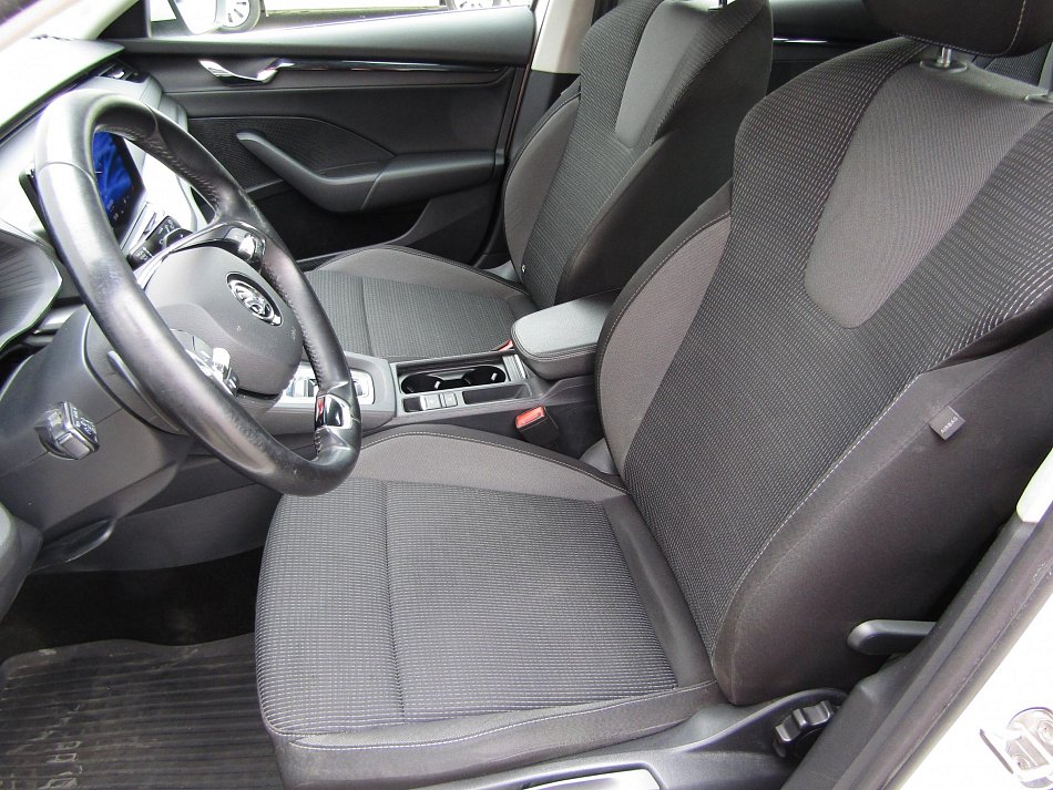 Škoda Octavia IV 2.0 TDi Ambition