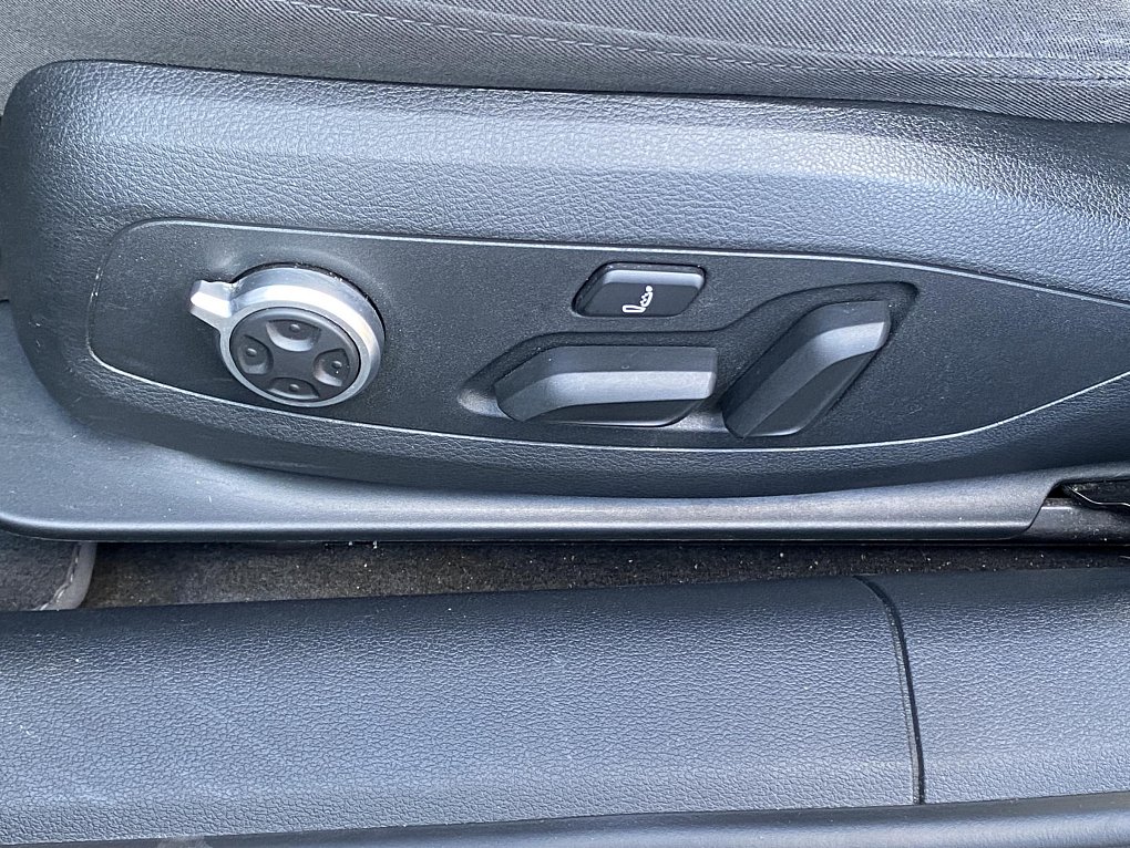 Audi A4 2.0TDi  quattro