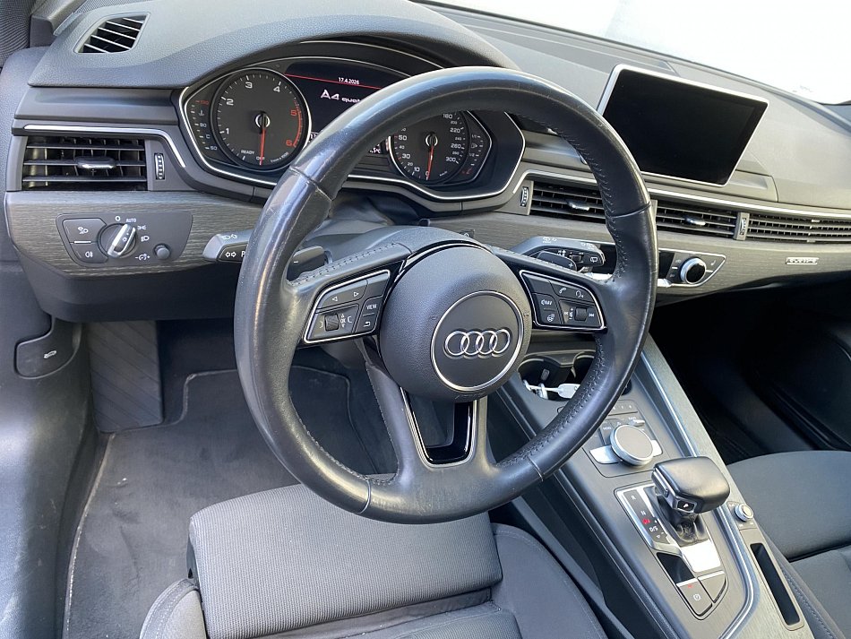 Audi A4 2.0TDi  quattro