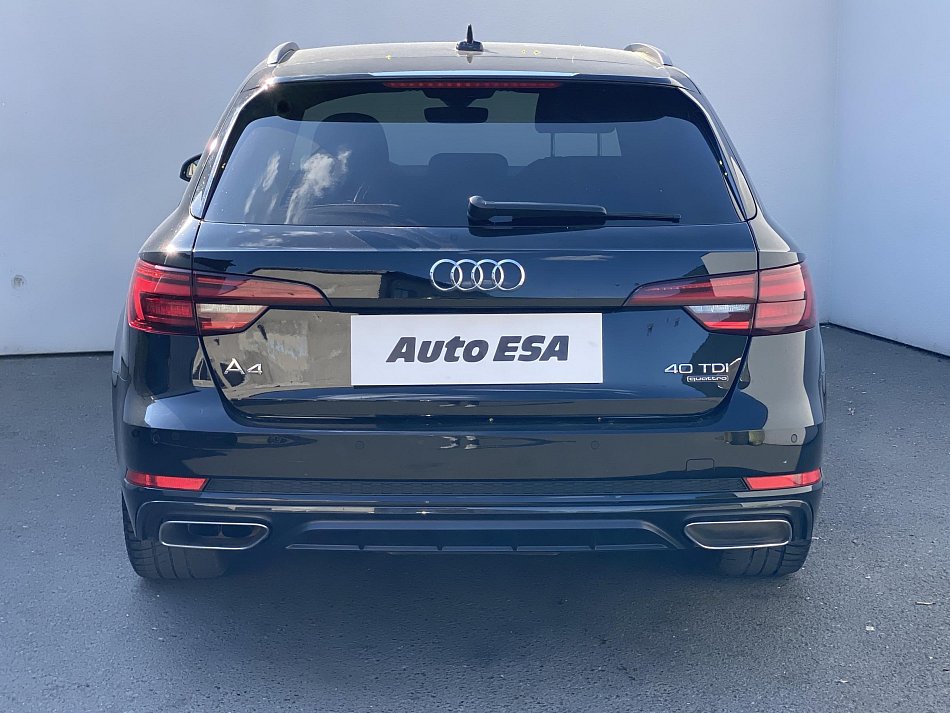 Audi A4 2.0TDi  quattro