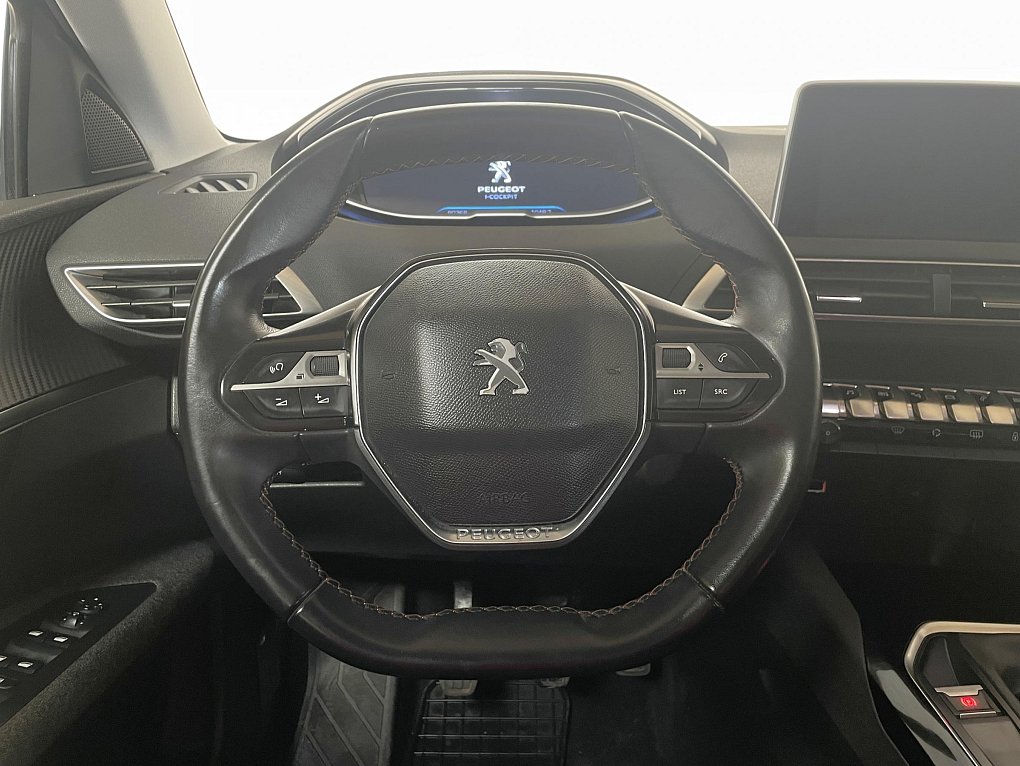Peugeot 5008 1.2 PT 
