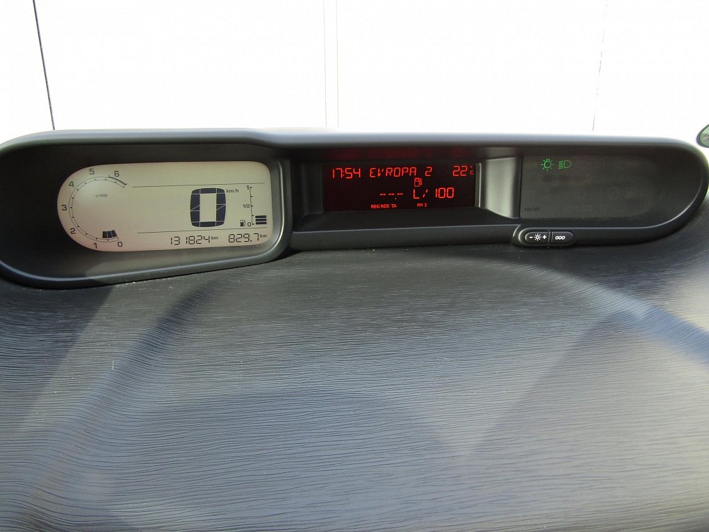 Citroën C3 Picasso 1.4 i 