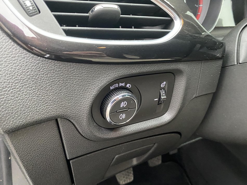 Opel Astra 1.4T 