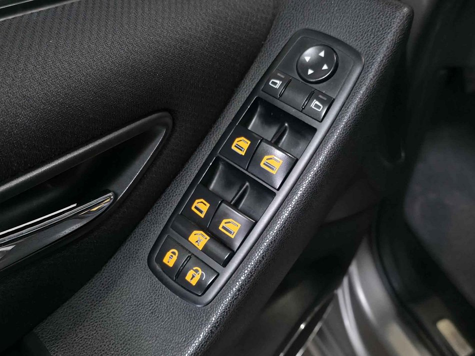 Mercedes-Benz Třída A 1.7i 