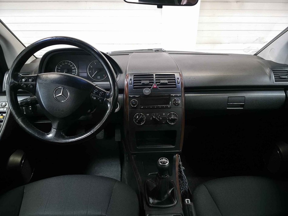 Mercedes-Benz Třída A 1.7i 