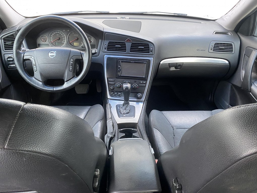 Volvo V70 2.4 D5 