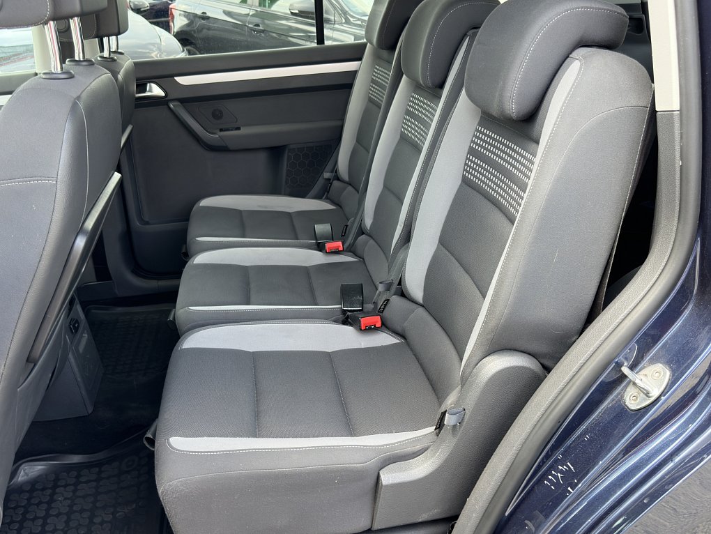 Volkswagen Touran 1.6 TDi Comfortline DSG