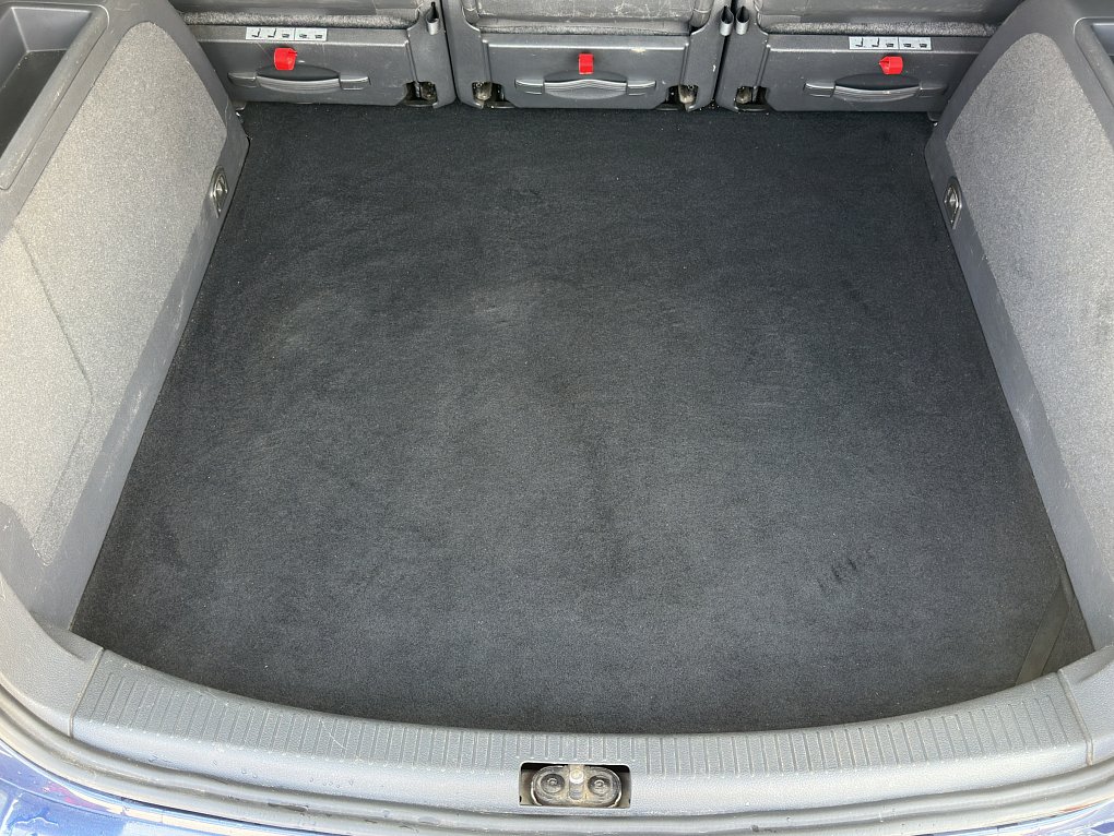 Volkswagen Touran 1.6 TDi Comfortline DSG