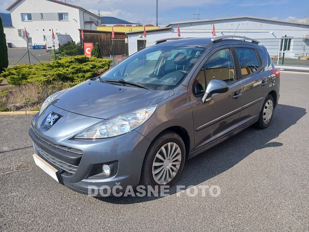 Peugeot 207 1.4 16V 