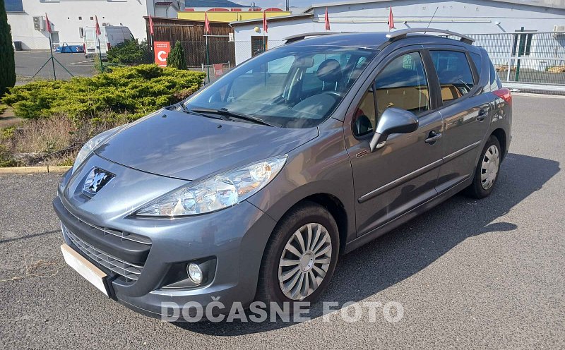 Peugeot 207 1.4 16V 