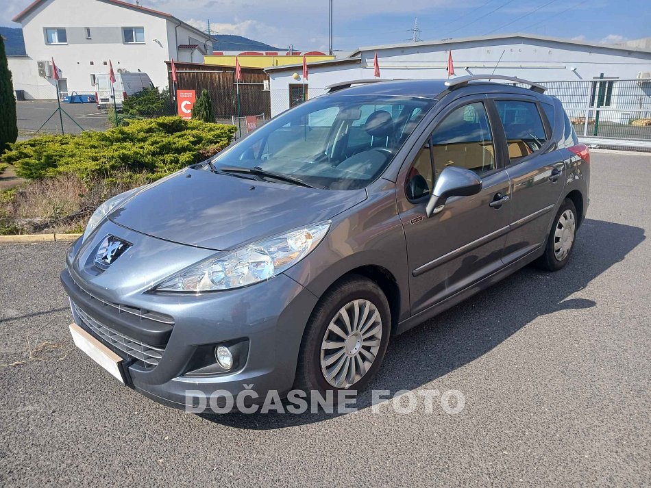 Peugeot 207 1.4 16V 