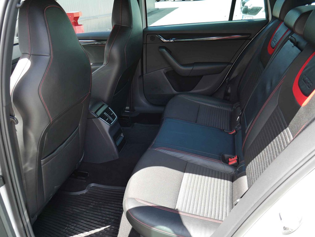 Škoda Octavia III 2.0TDi 