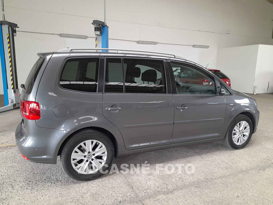 Volkswagen Touran 1.4 TSi 