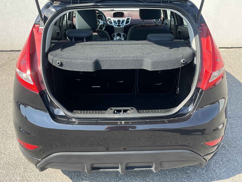 Ford Fiesta 1.3i Titanium