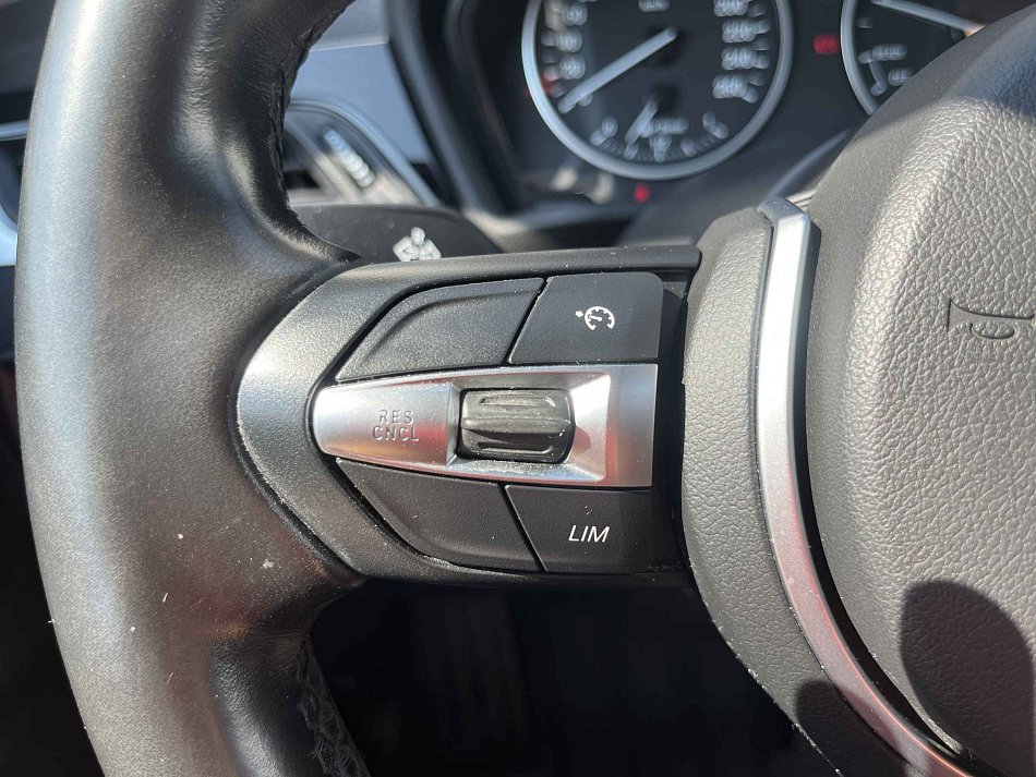 BMW X1 2.0d  sDrive18d