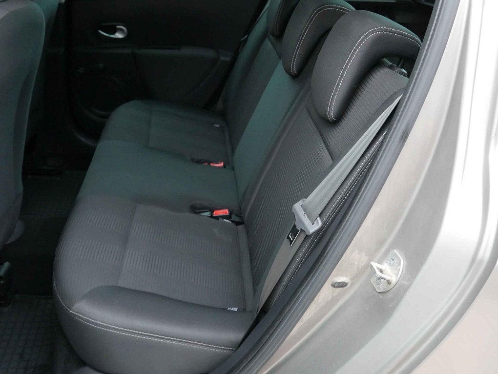 Renault Clio 1.2 16V 