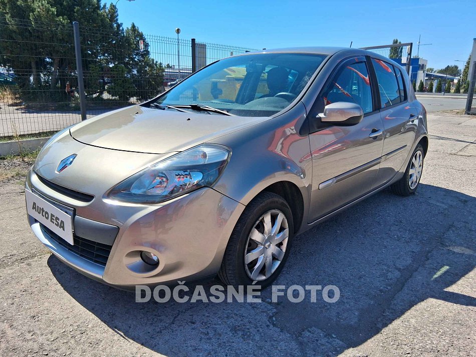 Renault Clio 1.2 16V 
